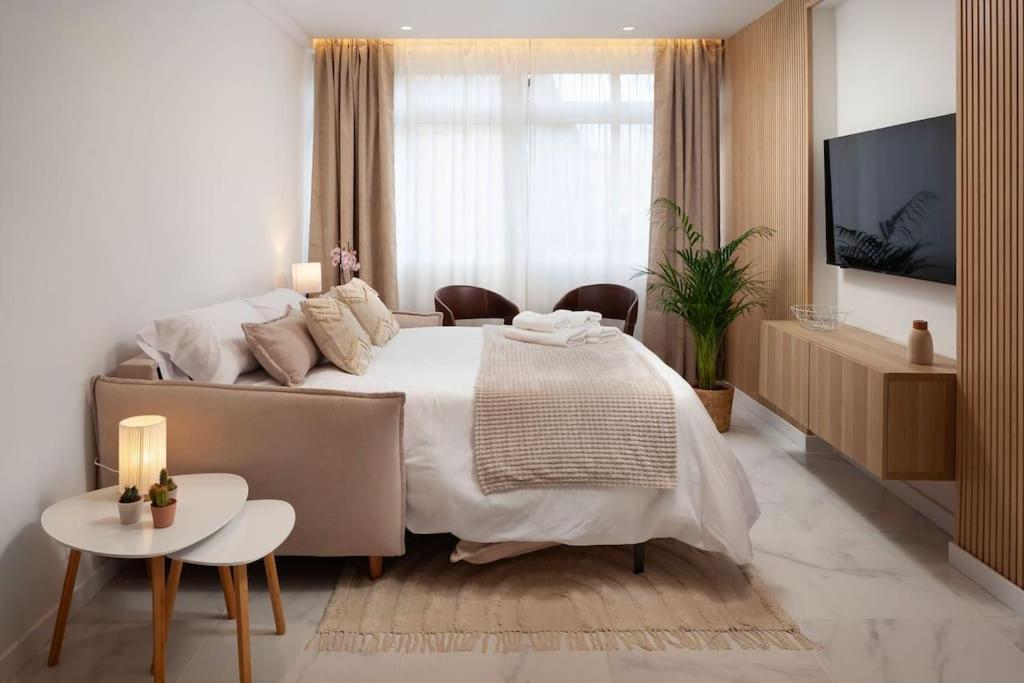 Apartamento Moderno Y Bien Ubicado Málaga Kültér fotó